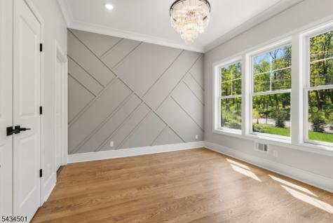 60 W Hobart Gap Road Livingston NJ 07039