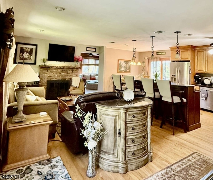14 Woodland Road Denville NJ 07834