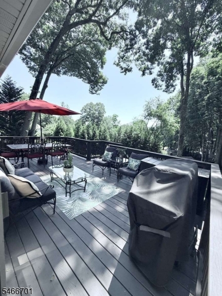 14 Woodland Road Denville NJ 07834