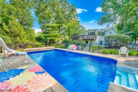 59 Shawnee Road Hopatcong NJ 07843
