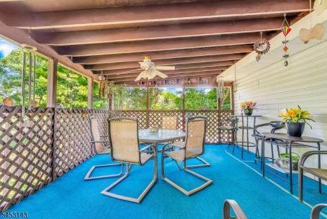 59 Shawnee Road Hopatcong NJ 07843