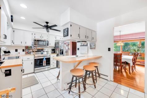 59 Shawnee Road Hopatcong NJ 07843