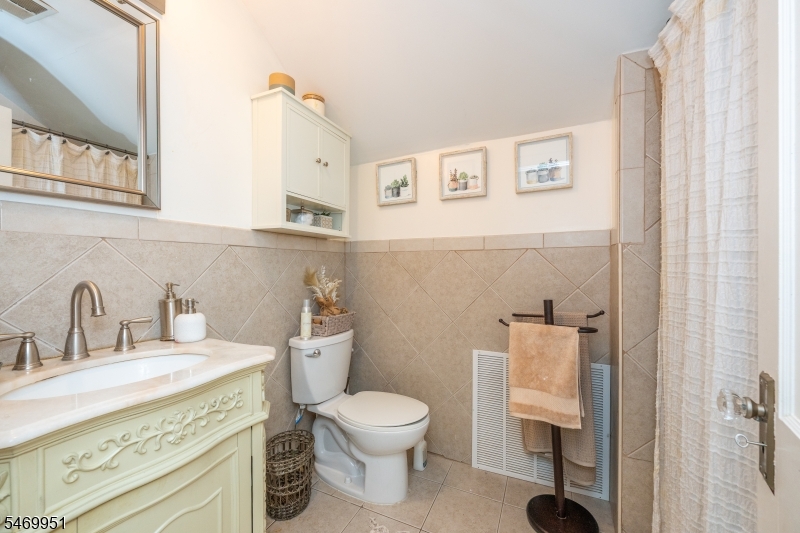 289 Millard Avenue Hillside NJ 07205