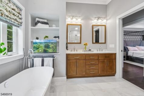 25 Ascot Way Summit NJ 07901