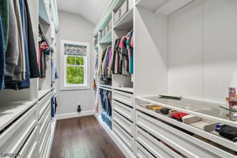 25 Ascot Way Summit NJ 07901