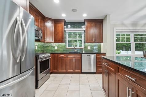 25 Ascot Way Summit NJ 07901
