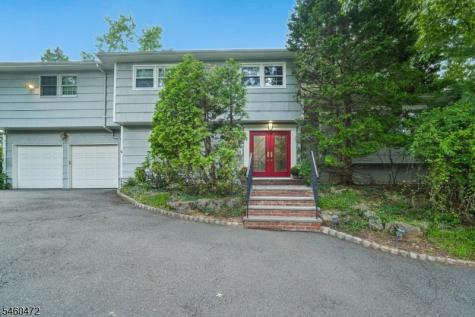 30 Connel Drive West Orange NJ 07052