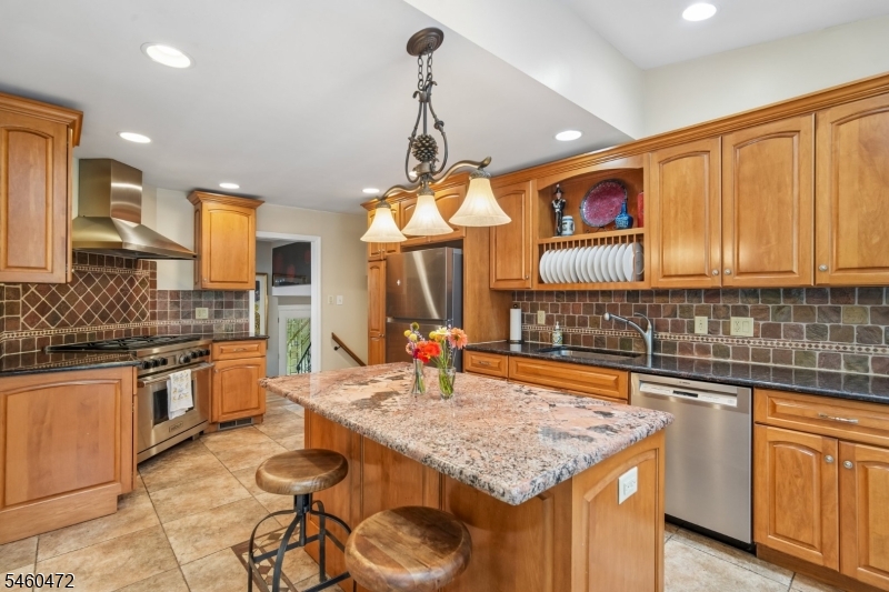 30 Connel Drive West Orange NJ 07052