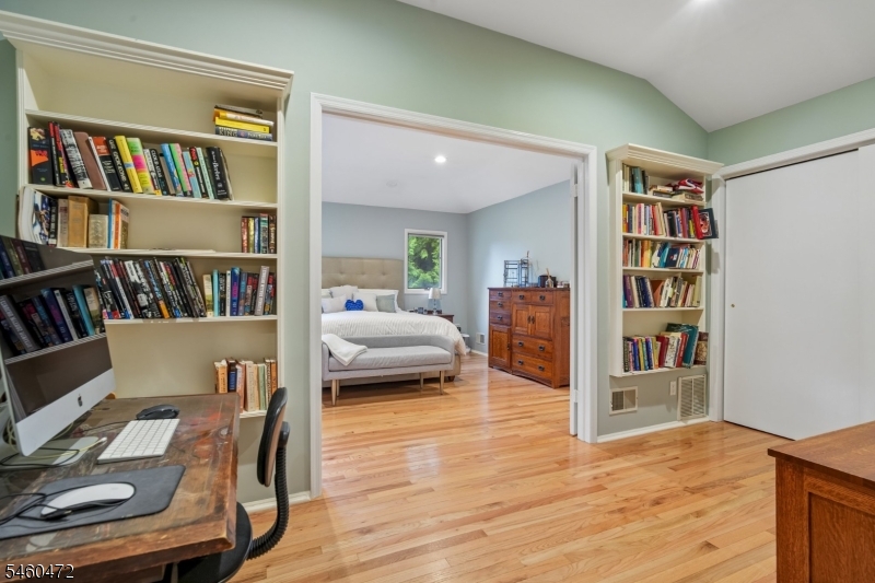 30 Connel Drive West Orange NJ 07052
