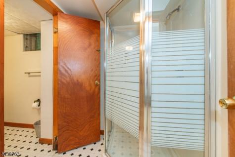 9 Puddingstone Way Florham Park NJ 07932