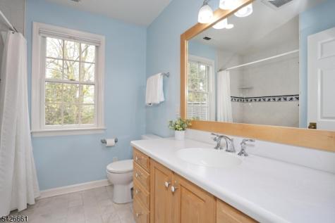 70 Ridge Road Glen Rock NJ 07452