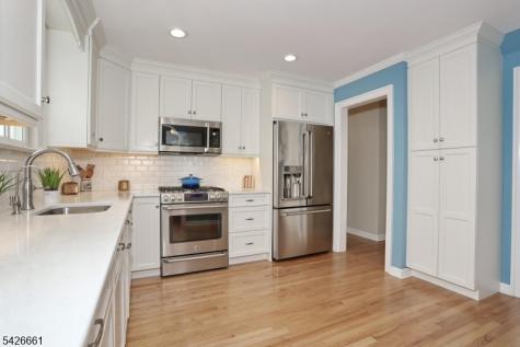 70 Ridge Road Glen Rock NJ 07452