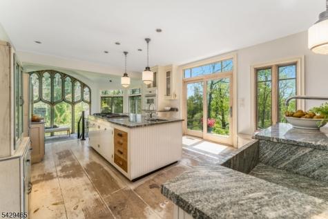 130 Shire Road Holland NJ 08848