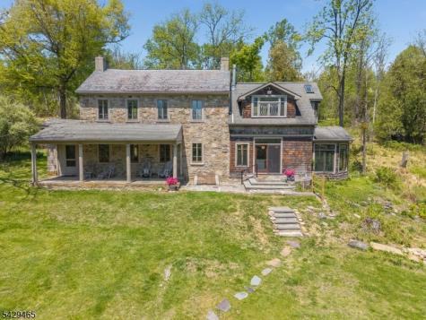 130 Shire Road Holland NJ 08848
