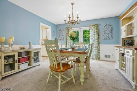 16 Old Mountain Road Clinton NJ 08833
