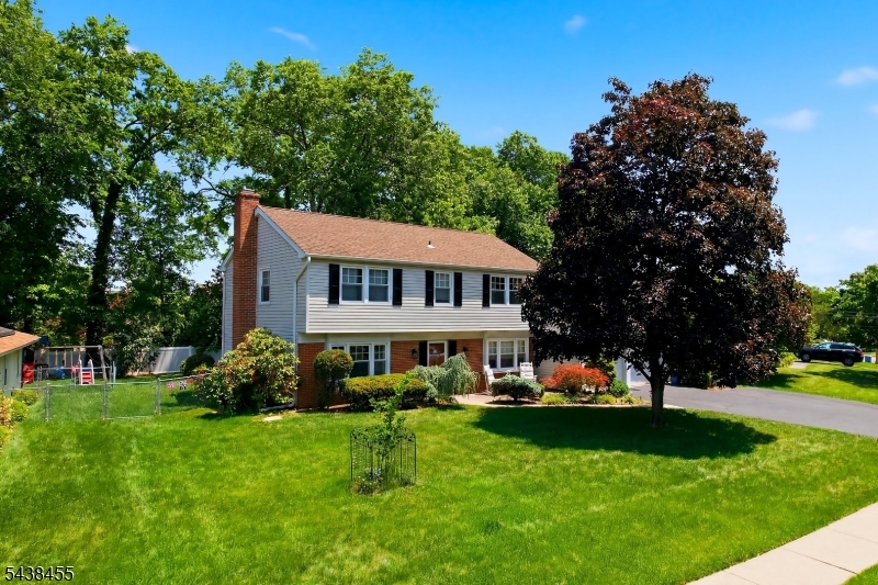 13 Abbott Road Franklin NJ 08873