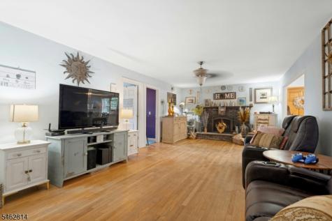 4 Northbrae Drive Rockaway NJ 07005