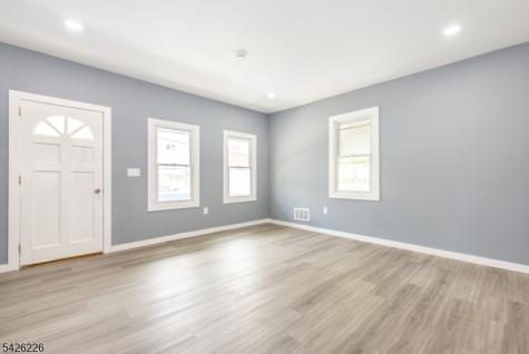 35 Boonton Avenue Butler NJ 07405