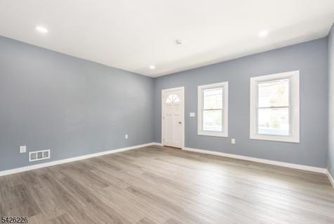 35 Boonton Avenue Butler NJ 07405