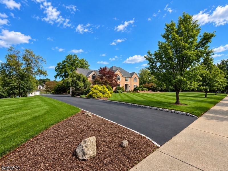 20 Kingsbrook Court Randolph NJ 07945