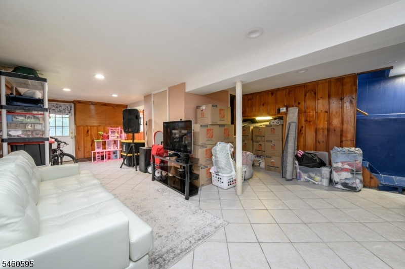90 Edison Avenue Nutley NJ 07110
