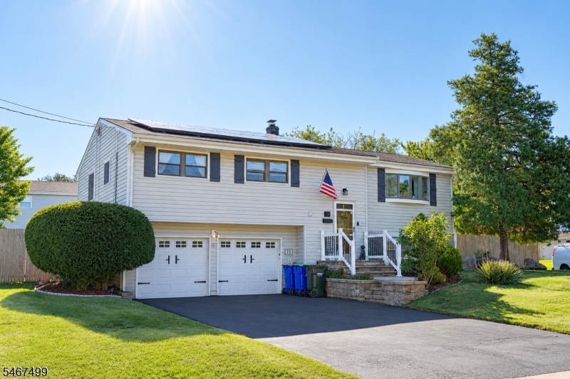 15 Foxwood Drive Franklin NJ 08873