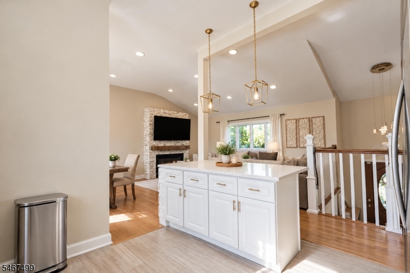 15 Foxwood Drive Franklin NJ 08873