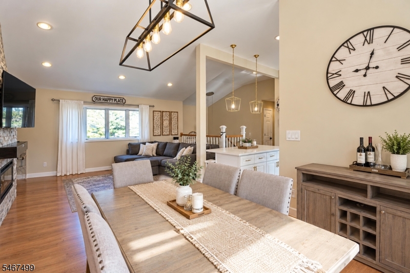 15 Foxwood Drive Franklin NJ 08873