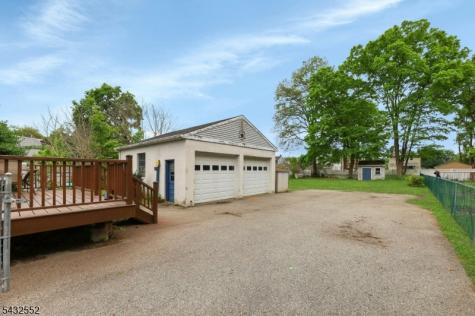 17 Butler Place Wanaque NJ 07420