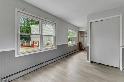 17 Butler Place Wanaque NJ 07420