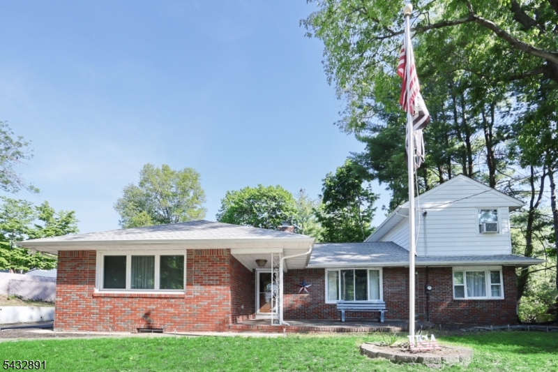 54 Stalter Wayne NJ 07470