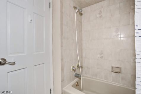 54 Stalter Wayne NJ 07470