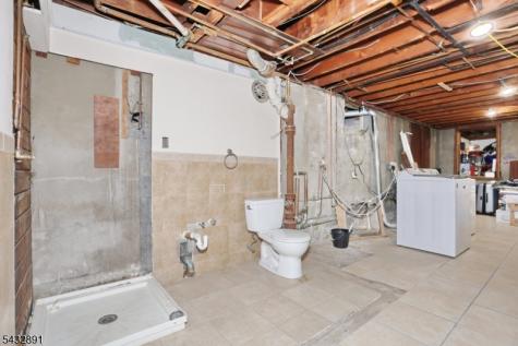54 Stalter Wayne NJ 07470