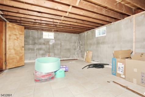 54 Stalter Wayne NJ 07470
