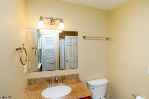 117 Circle Drive South West Amwell NJ 08530