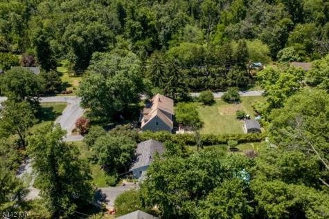 117 Circle Drive South West Amwell NJ 08530