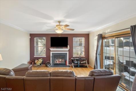 15 Congress Lane South River NJ 08882