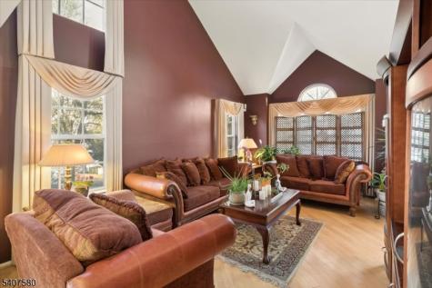 15 Congress Lane South River NJ 08882