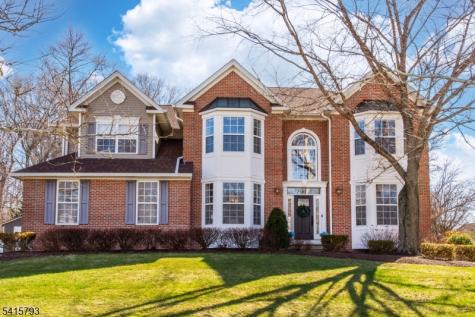 38 Saunders Lane Mount Olive NJ 07840