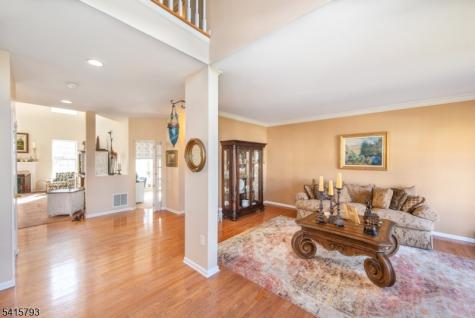 38 Saunders Lane Mount Olive NJ 07840