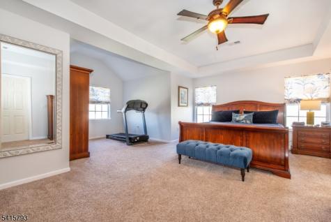 38 Saunders Lane Mount Olive NJ 07840
