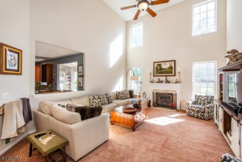38 Saunders Lane Mount Olive NJ 07840