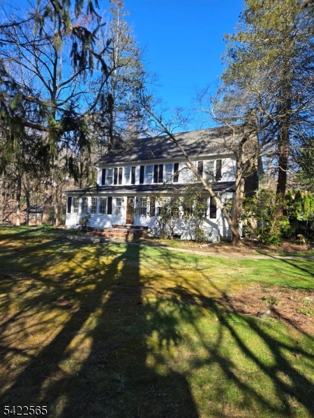 1 Pioneer Trail Jefferson NJ 07438