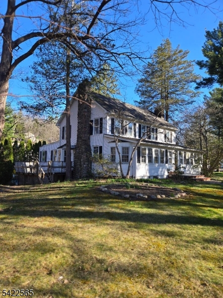 1 Pioneer Trail Jefferson NJ 07438