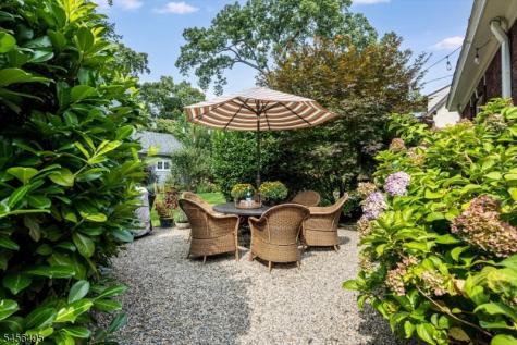 42 Hamilton Road Glen Ridge Boro NJ 07028