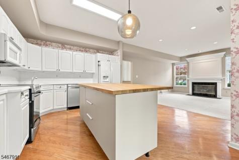 16 Mulberry Lane Mount Arlington NJ 07856