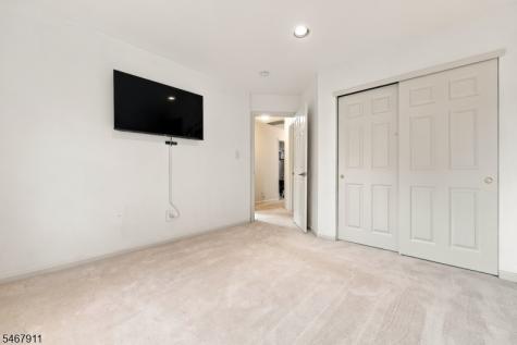 16 Mulberry Lane Mount Arlington NJ 07856