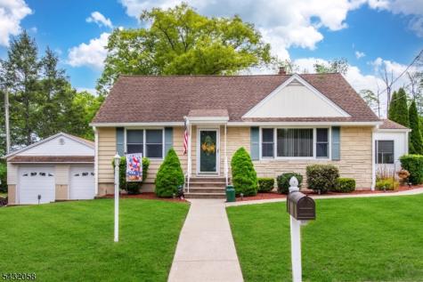 7 Mary Street Bloomingdale NJ 07403