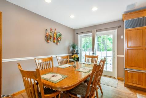 7 Mary Street Bloomingdale NJ 07403