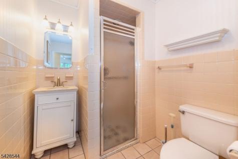5 Coulter Place Hopatcong NJ 07821